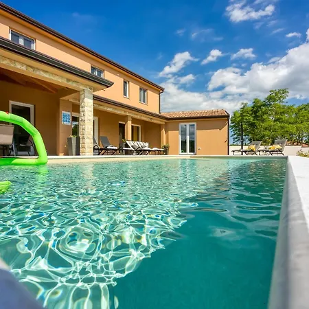 Villa Perla Modrusani Exterior photo